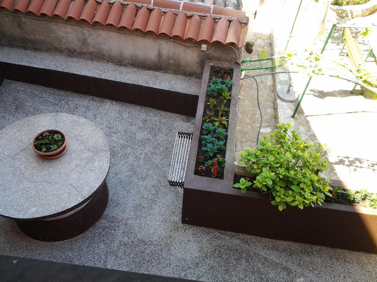 Apartment Mira Cres Esterno foto